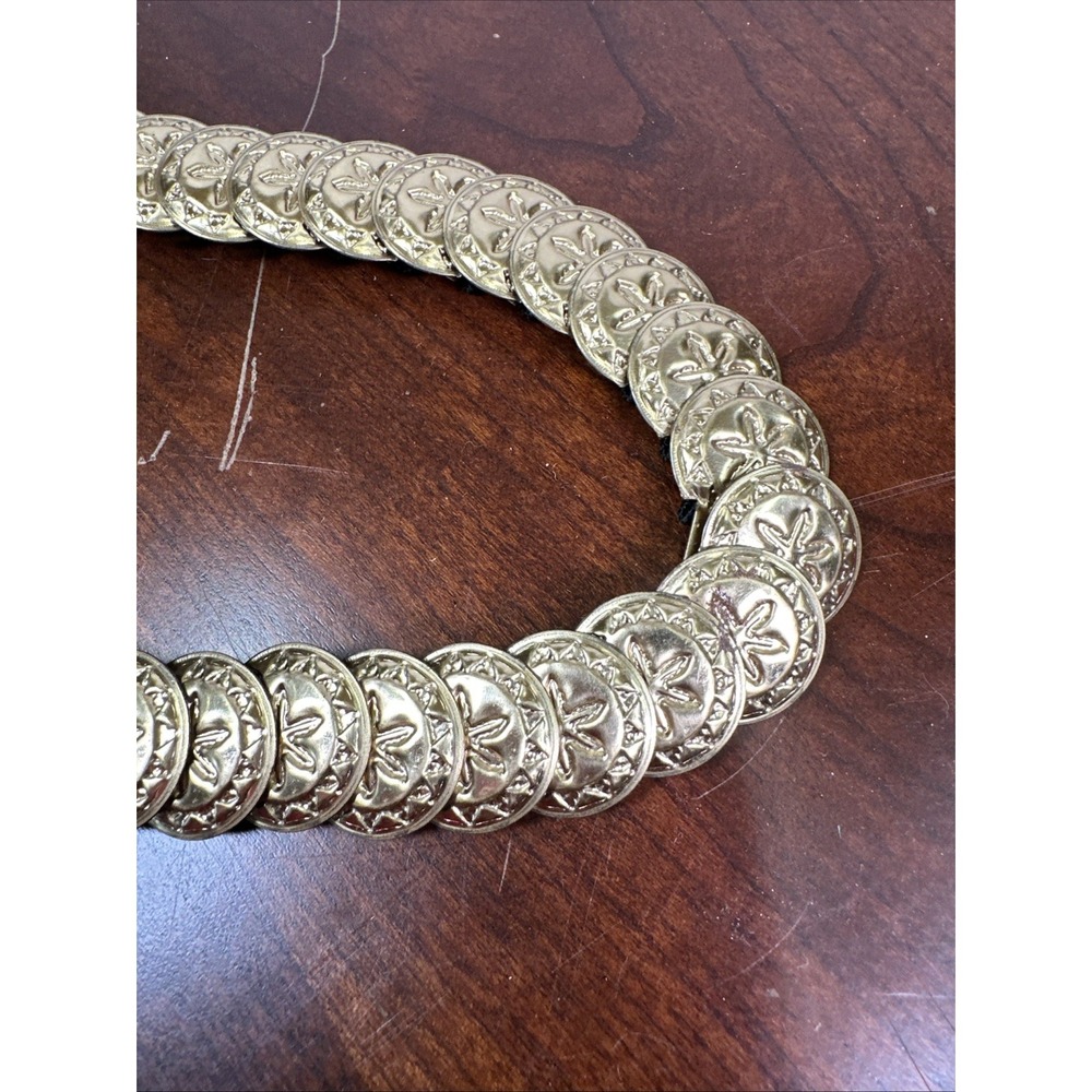 Vintage Gold Tone Concho Stretch Belt Sea Stars Shells Small? Stretches Out! - Picture 3 of 11